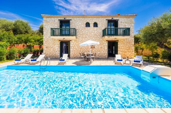 Villa Faidra