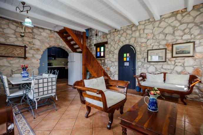 . - Villa Demetra . (Photo Gallery) }}