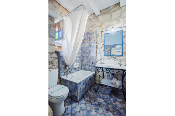  . - Villa Demetra . (Photo Gallery) }}