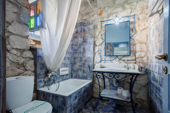  . - Villa Demetra . (Photo Gallery) }}