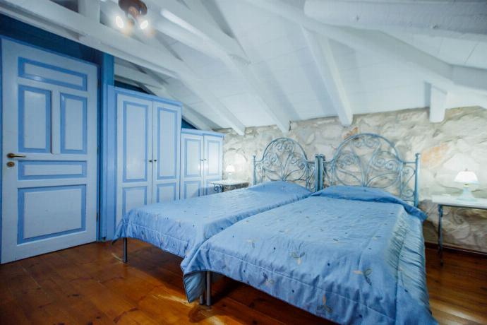  . - Villa Demetra . (Photo Gallery) }}