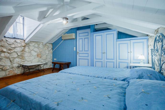 . - Villa Demetra . (Photo Gallery) }}