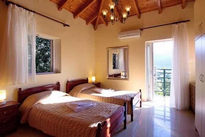 Villa Aliona