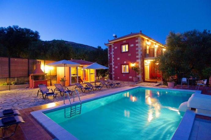 Villa Aliona