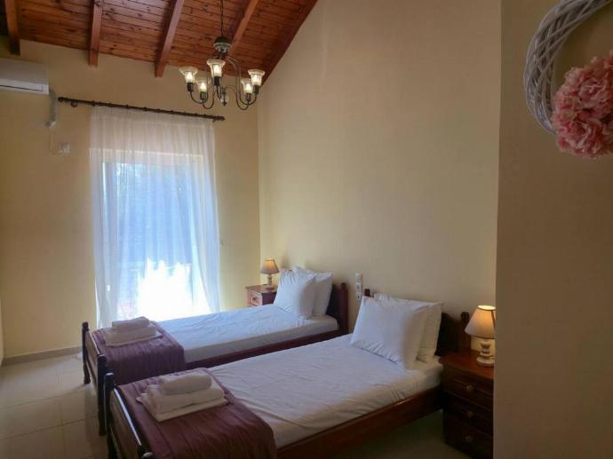 Villa Aliona