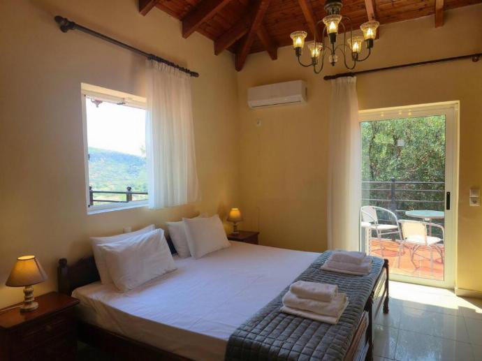 Villa Aliona