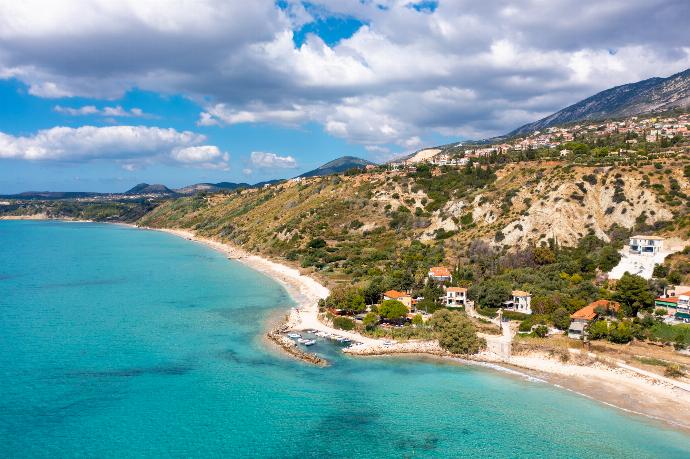 Villa Aliona