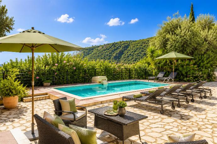 Villa Aliona