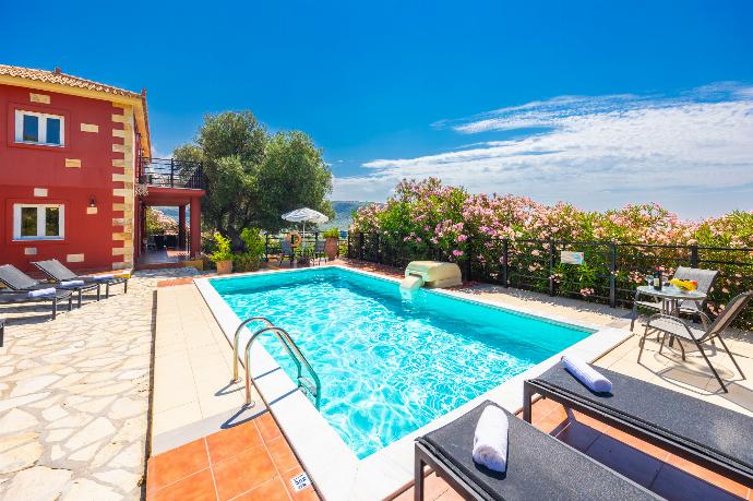 Villa Aliona