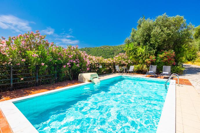 Villa Aliona