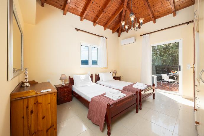 Villa Aliona