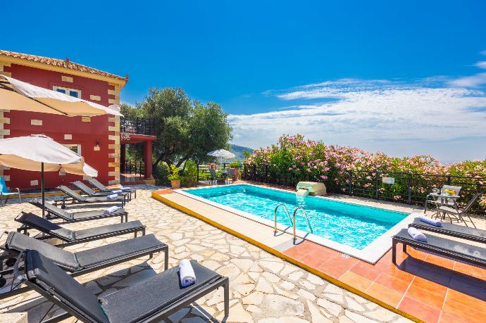 Villa Aliona
