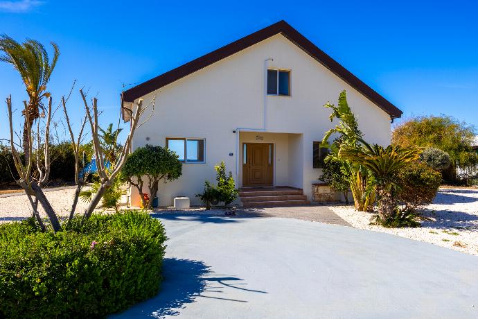 , . - Villa Kochili . (Γκαλερί Φωτογραφιών) }}