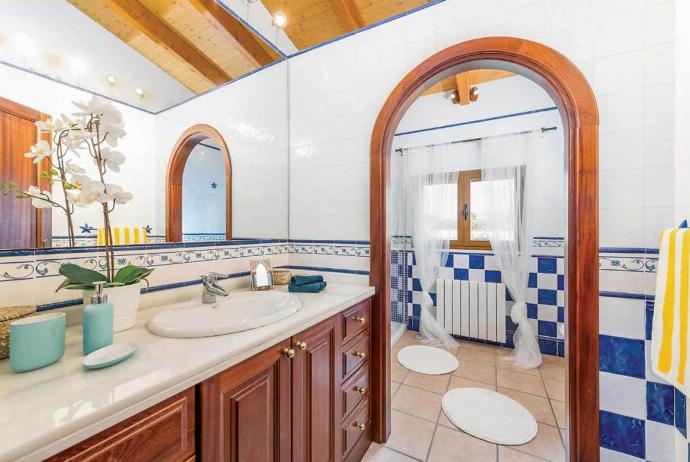  . - Villa Alejandra . (Photo Gallery) }}