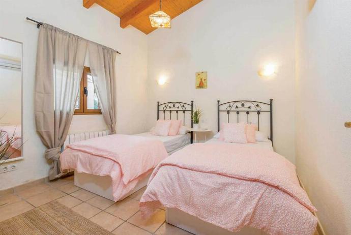  . - Villa Alejandra . (Photo Gallery) }}