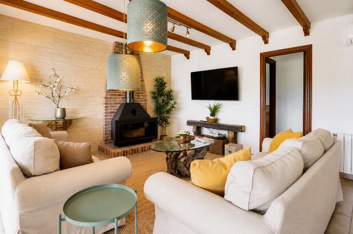  . - Villa Alejandra . (Photo Gallery) }}