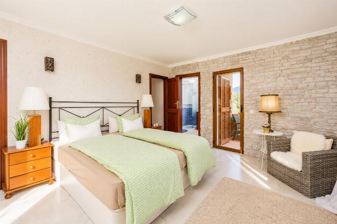  . - Villa Alejandra . (Photo Gallery) }}