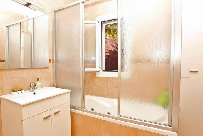  . - Villa Maria de Bonaire . (Photo Gallery) }}