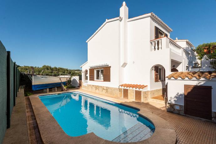  . - Villa Ponent . (Photo Gallery) }}