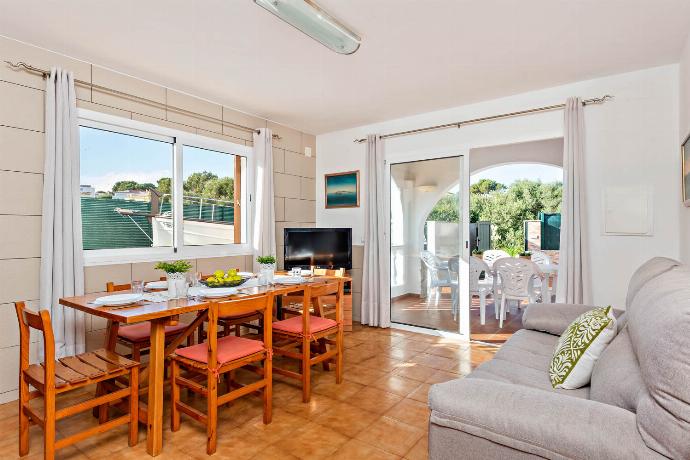  . - Villa Ponent . (Photo Gallery) }}