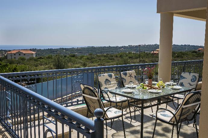  . - Villa Xenia . (Photo Gallery) }}