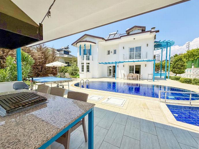  . - Villa Fergana . (Photo Gallery) }}