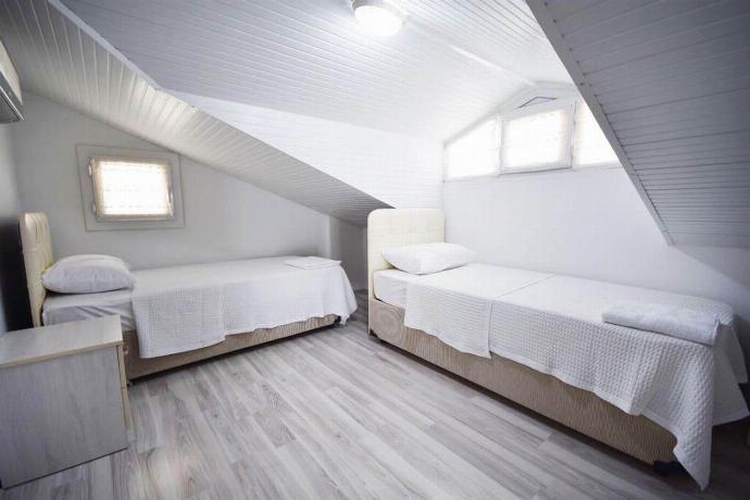  . - Villa Fergana . (Photo Gallery) }}