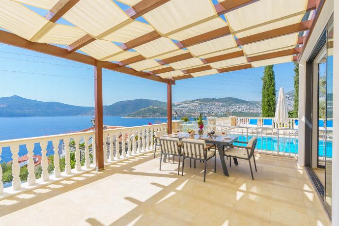  . - Villa Kuluhana . (Photo Gallery) }}