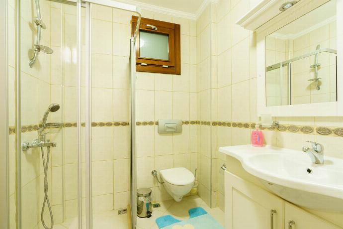  . - Villa Kuluhana . (Photo Gallery) }}