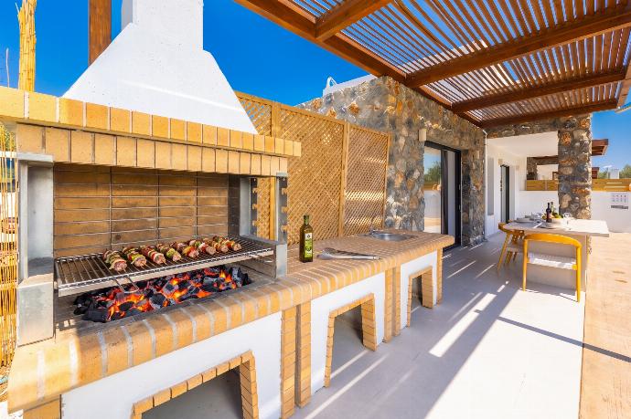 BBQ area . - Villa Serenita . (Photo Gallery) }}