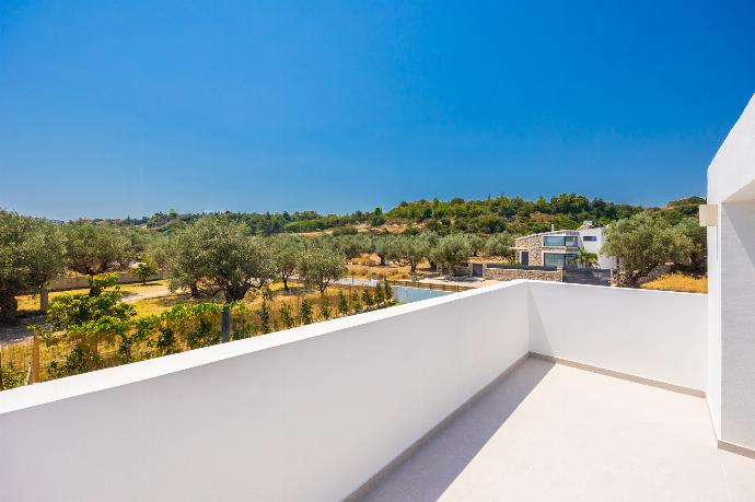 Balcony . - Villa Serenita . (Photo Gallery) }}