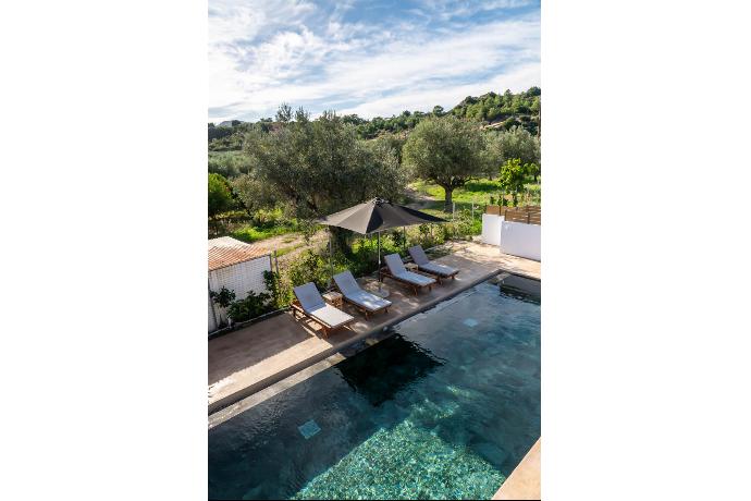  . - Villa Amethysta . (Photo Gallery) }}