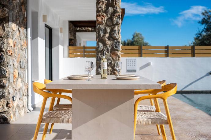  . - Villa Celestia . (Photo Gallery) }}