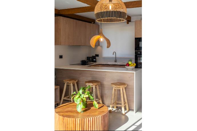  . - Villa Celestia . (Photo Gallery) }}