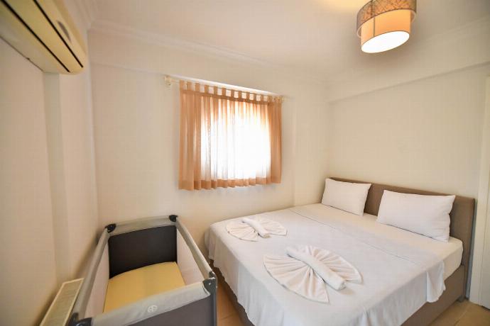  . - Villa Rosetta . (Photo Gallery) }}