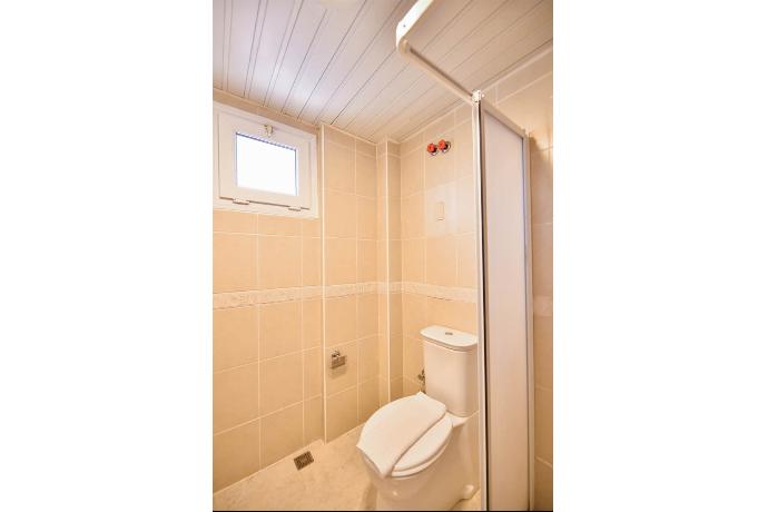  . - Villa Rosetta . (Photo Gallery) }}