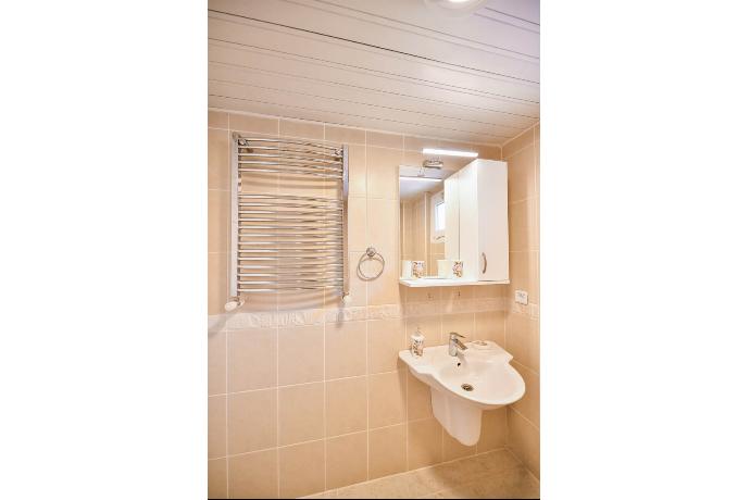  . - Villa Rosetta . (Photo Gallery) }}