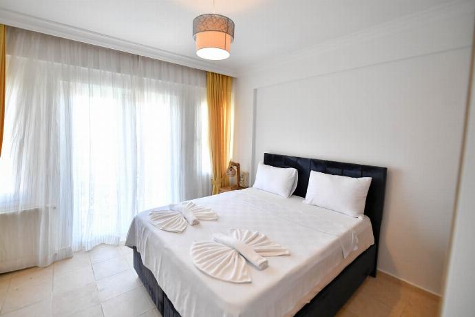  . - Villa Rosetta . (Photo Gallery) }}