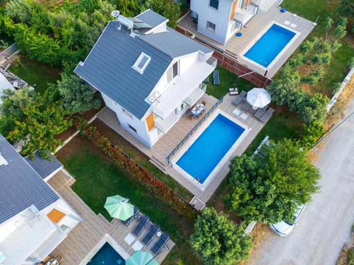 , . - Villa Mira . (Photo Gallery) }}