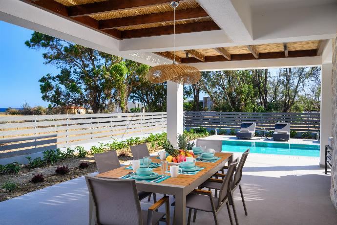  . - Villa Celia . (Photo Gallery) }}