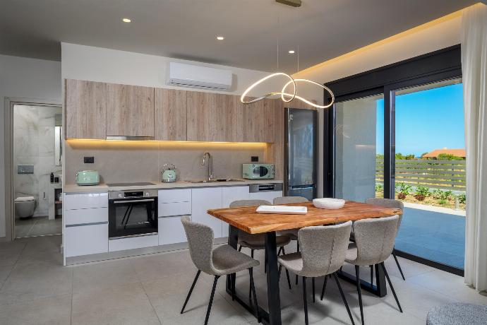  . - Villa Celia . (Photo Gallery) }}