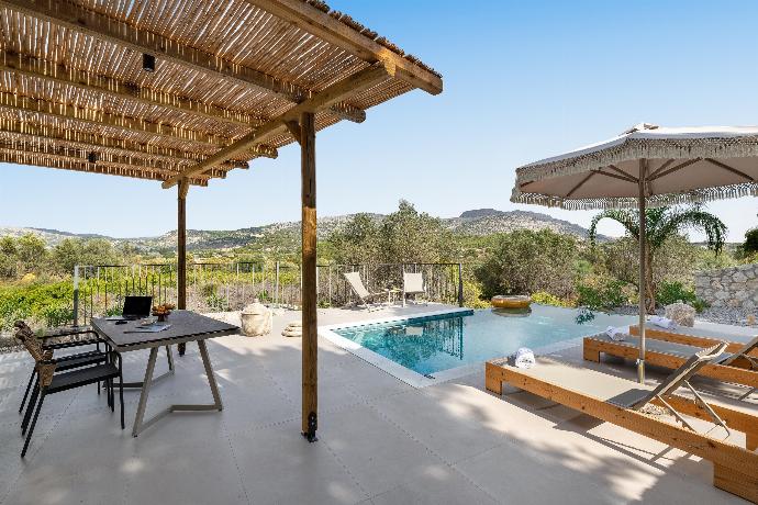  . - Massari Hills Moon Villa . (Photo Gallery) }}