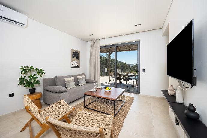 Massari Hills Moon Villa