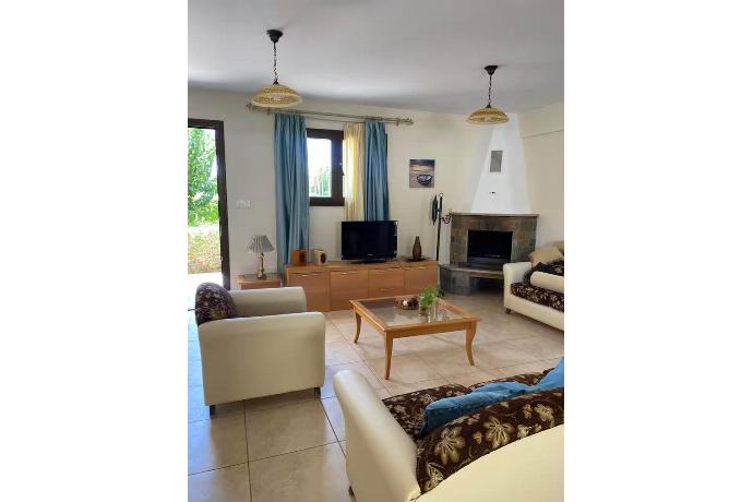  . - Villa Aloni . (Photo Gallery) }}