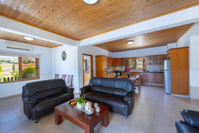  . - Villa Androulla . (Photo Gallery) }}