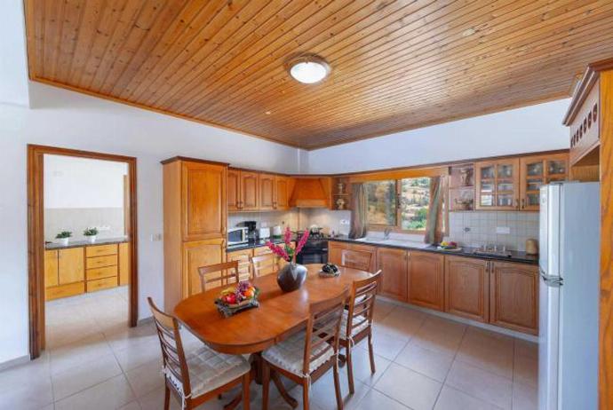  . - Villa Androulla . (Photo Gallery) }}