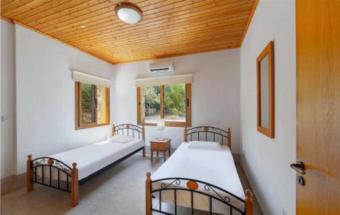  . - Villa Androulla . (Photo Gallery) }}