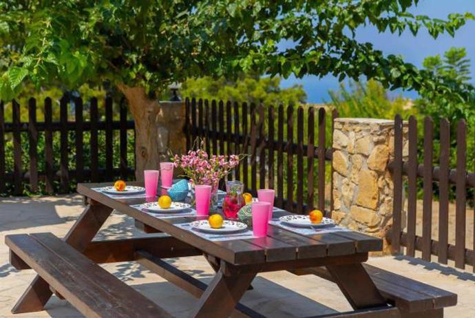  . - Villa Androulla . (Photo Gallery) }}