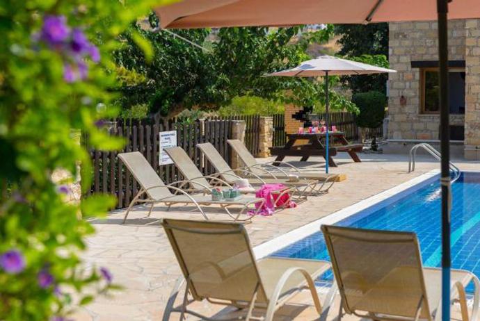  . - Villa Androulla . (Photo Gallery) }}