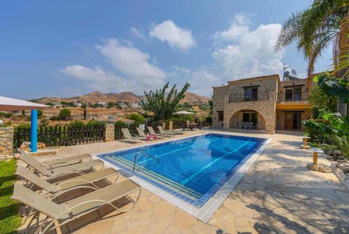  . - Villa Androulla . (Photo Gallery) }}